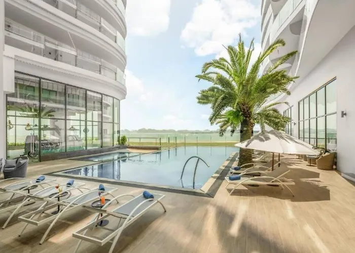 Luxury With Gorgeous View To Bay * Ha Long